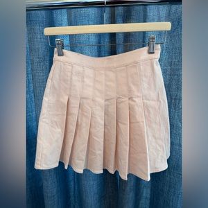 Le Lis Pink Pleated Short Skirt Size (S) Small